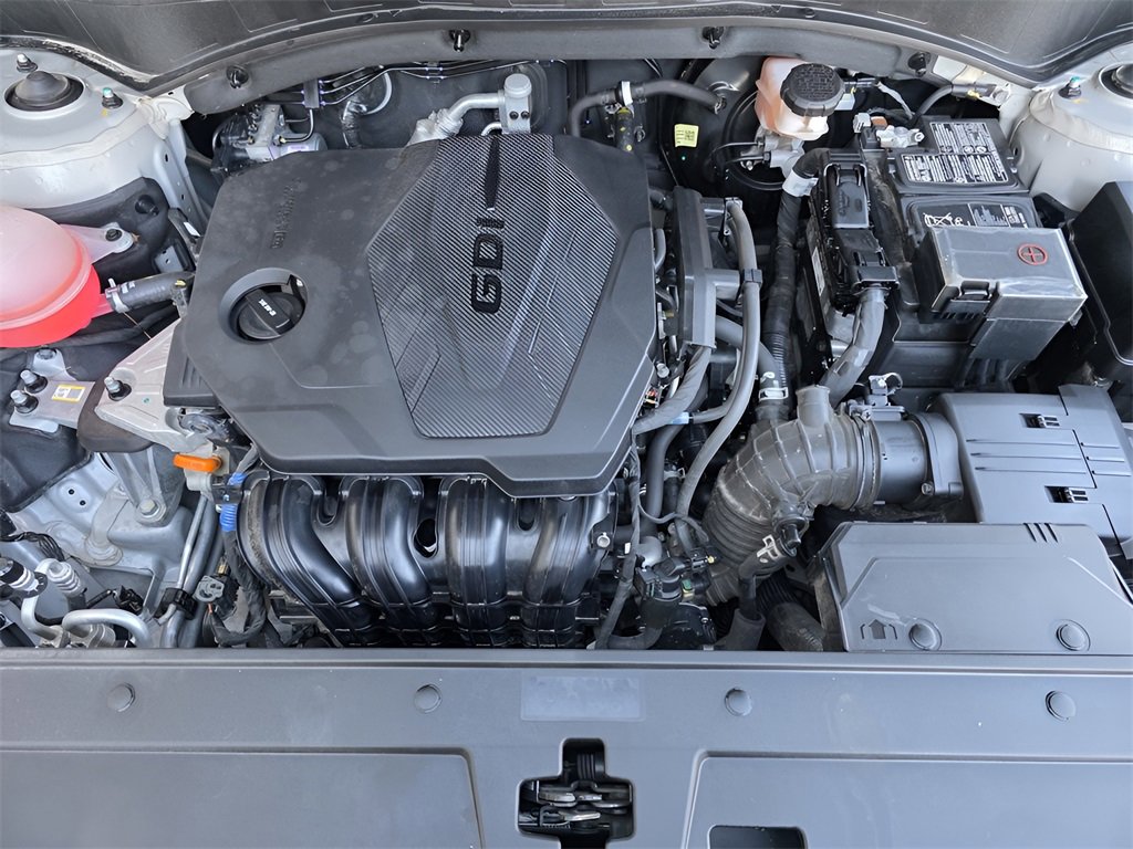 Used 2023 Hyundai Santa Fe SEL w/ Premium Package image 10