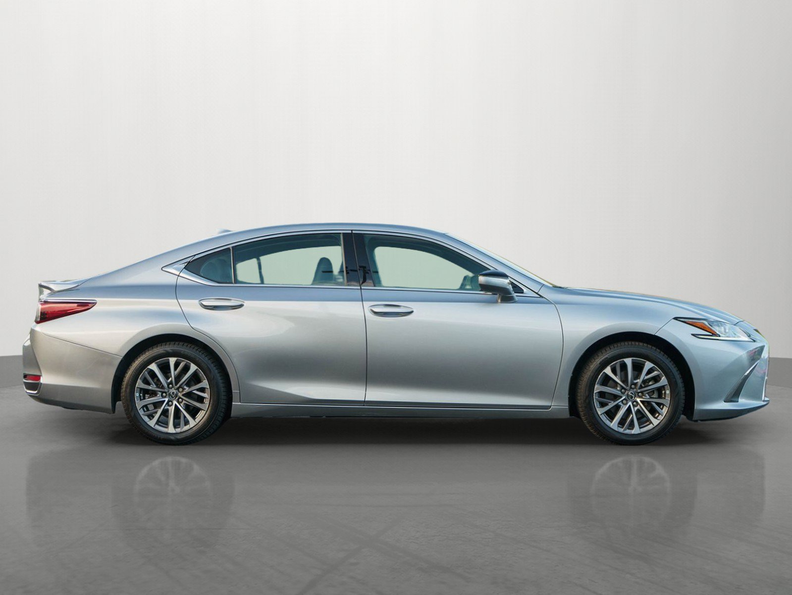 Used 2022 Lexus ES 300h FWD image 8