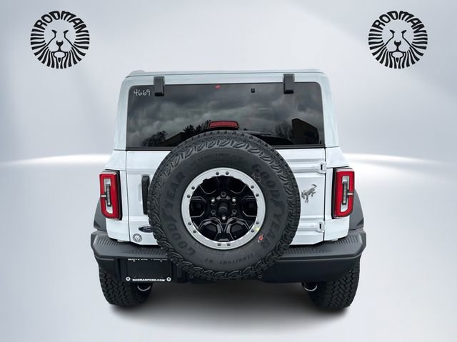 New 2025 Ford Bronco Badlands image 6