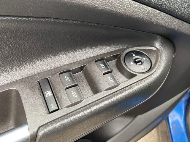 Used 2018 Ford Escape SE image 5