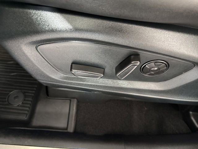 Used 2022 Ford Explorer Platinum w/ Equipment Group 601A image 27