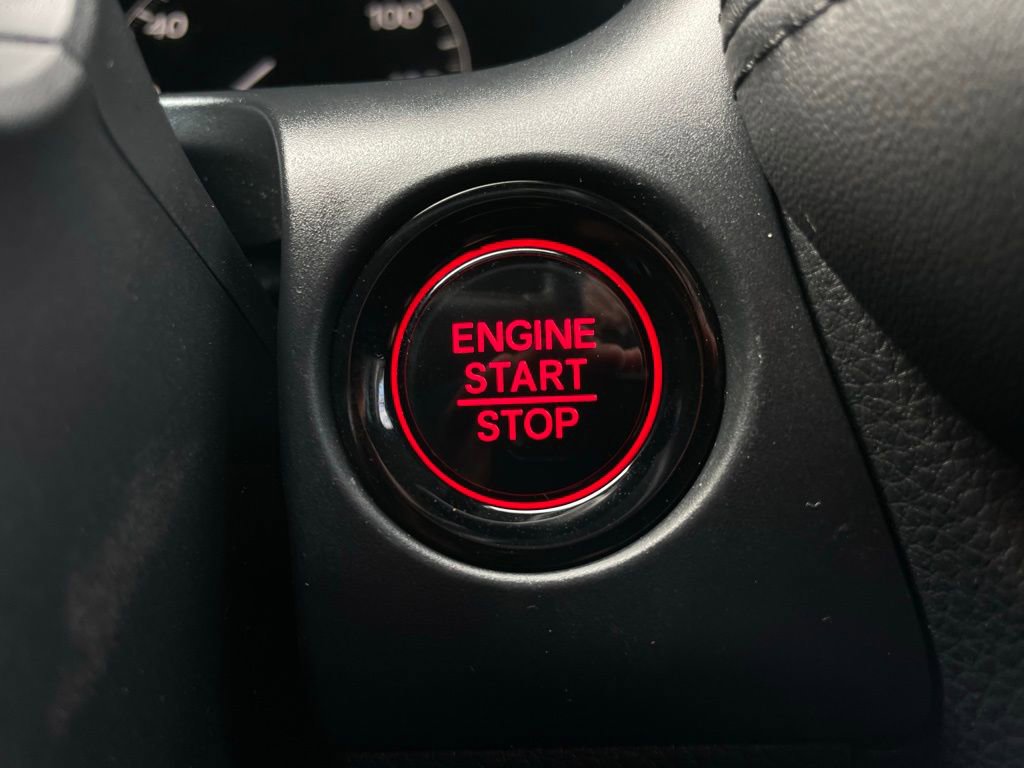 Certified 2025 Honda HR-V LX image 21