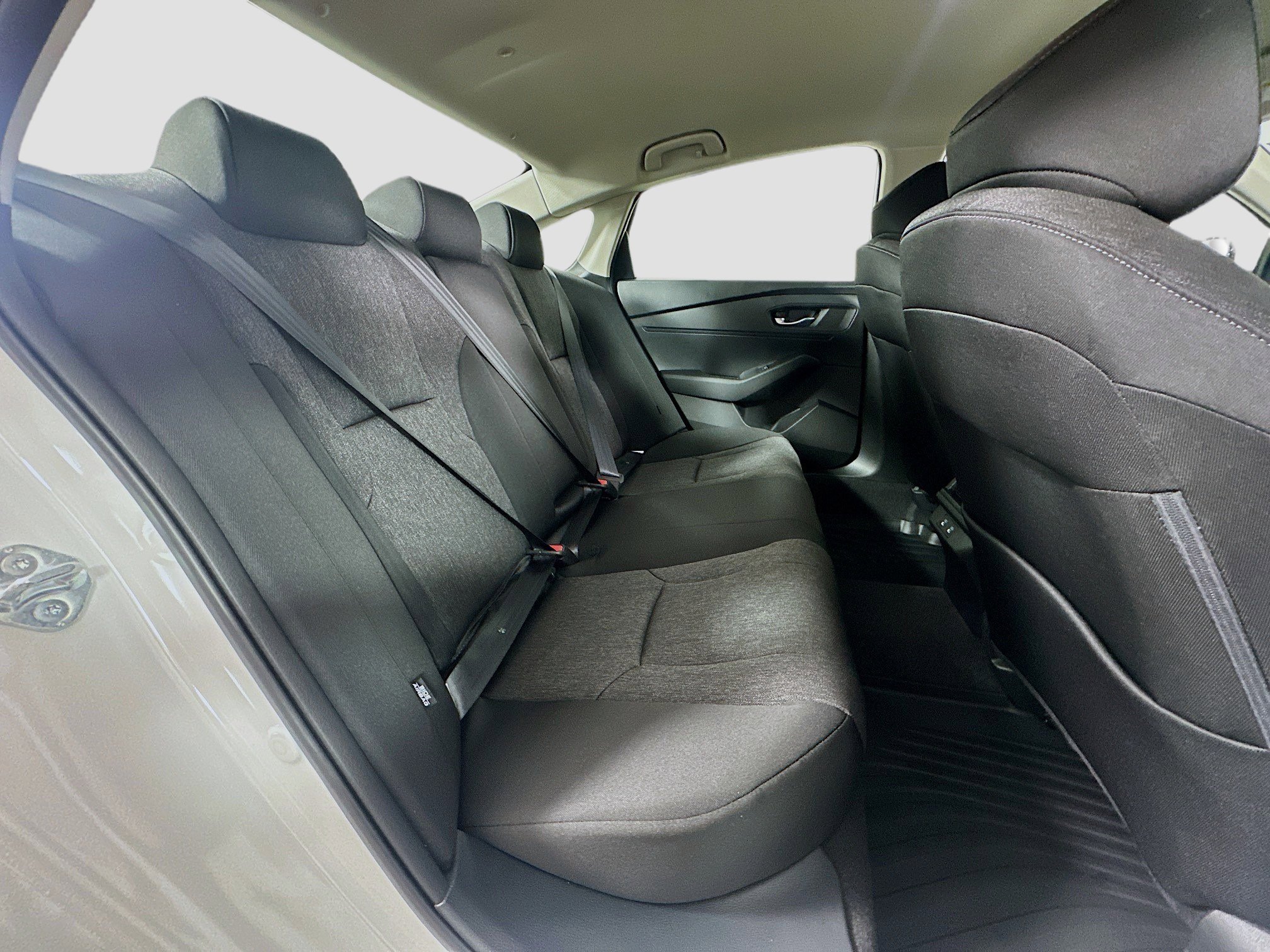 Used 2025 Honda Accord LX image 19