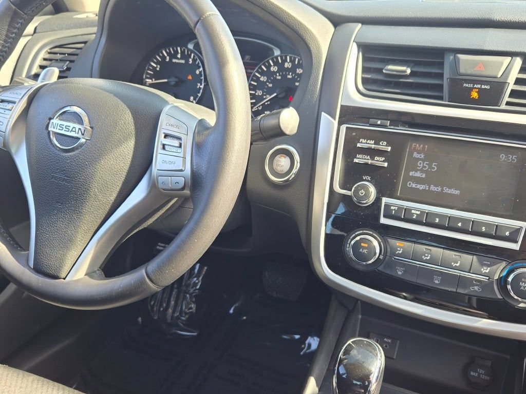 Used 2018 Nissan Altima 2.5 SR FWD image 6
