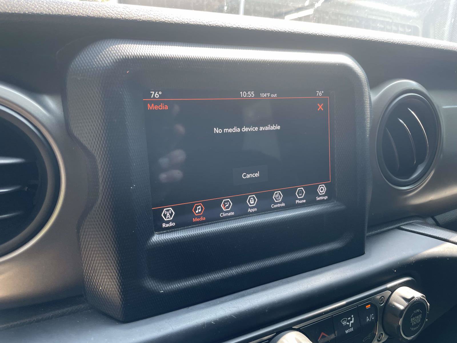 Used 2018 Jeep Wrangler Sport AWD/4WD image 24