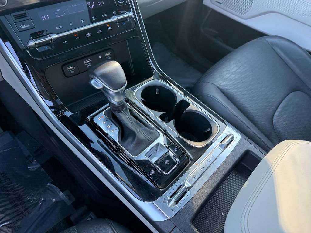 Used 2024 Kia Carnival SX Prestige image 21