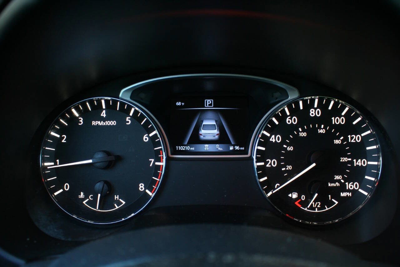 Used 2018 Nissan Altima 2.5 SL FWD image 9