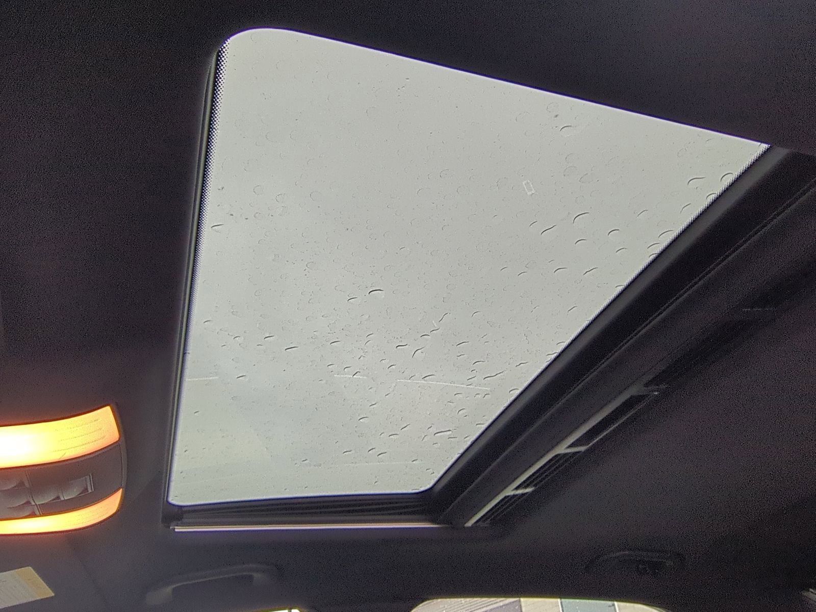 Used 2012 Mercedes-Benz E 350 4MATIC Sedan image 29