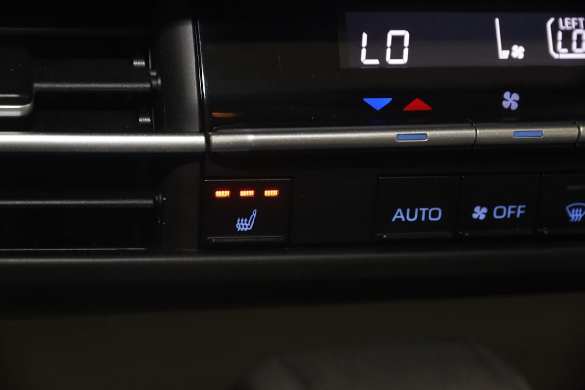 Used 2021 Toyota Sienna XLE FWD image 8
