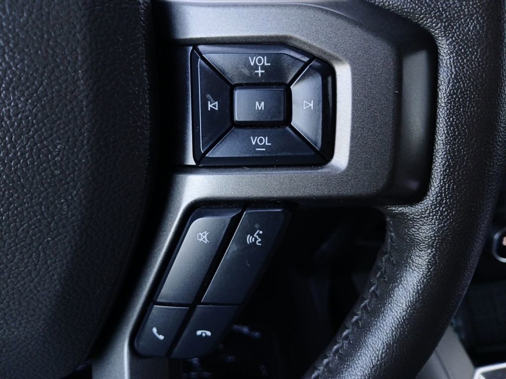 Used 2019 Ford Expedition XLT w/ Equipment Group 202A RWD image 25