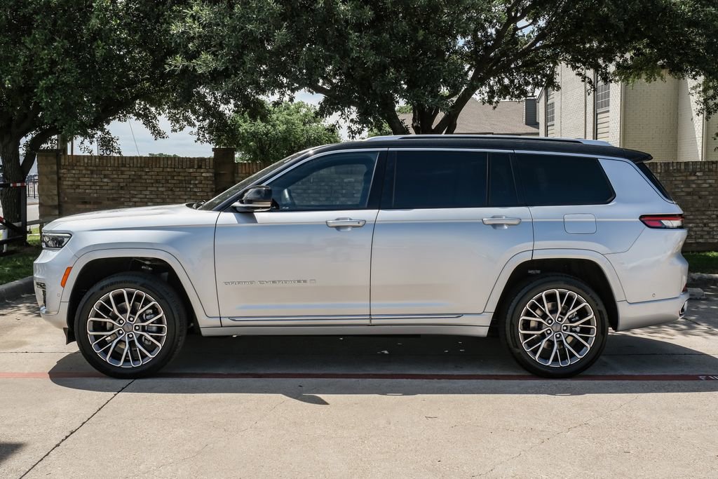 Used 2023 Jeep Grand Cherokee L Summit image 21