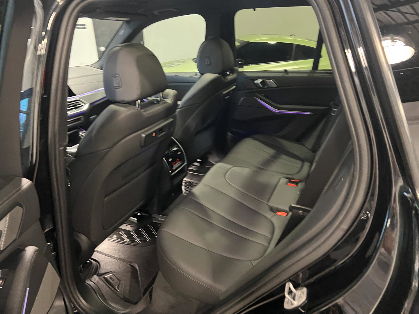 Used 2019 BMW X5 xDrive40i w/ Premium Package 2 AWD/4WD image 30