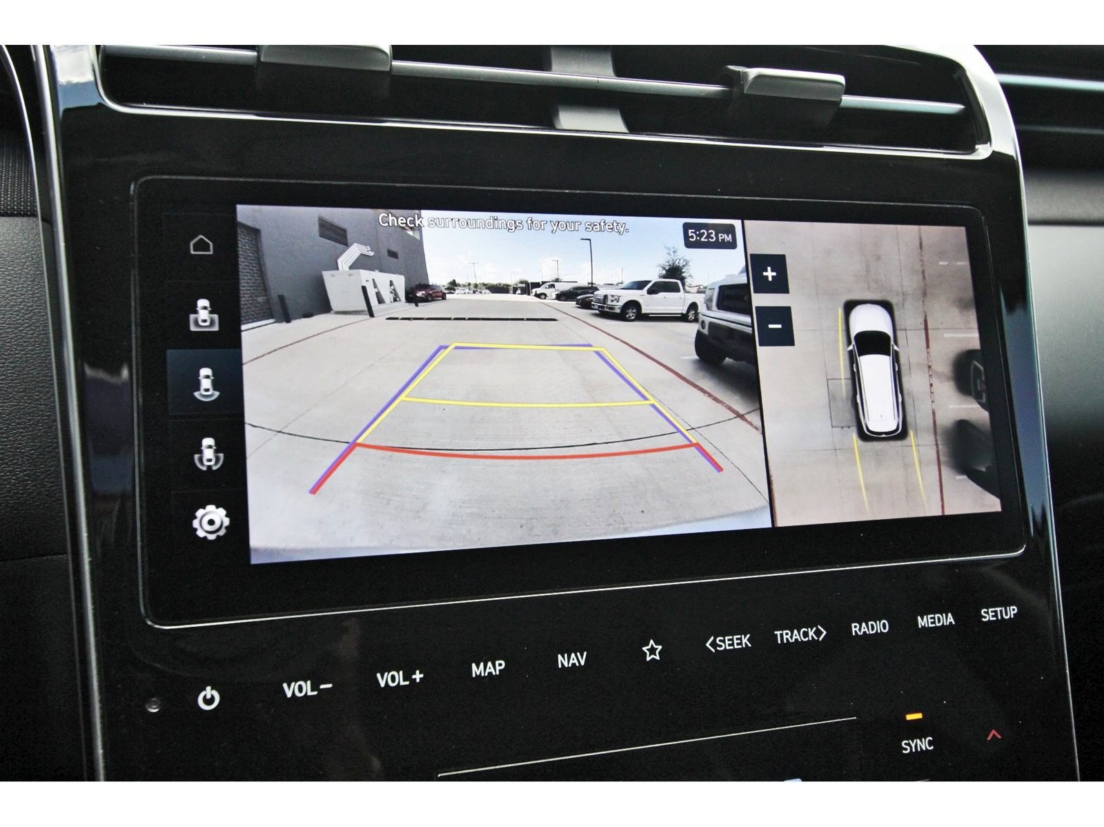 Certified 2024 Hyundai Tucson Limited FWD image 25