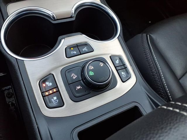 Used 2023 GMC Terrain Denali w/ Denali Premium Package image 35