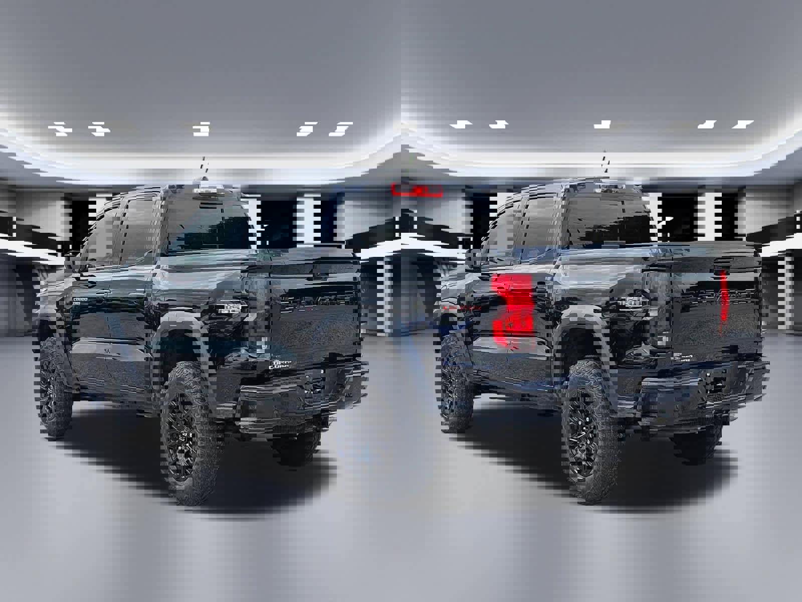 Used 2023 Chevrolet Colorado Trail Boss w/ Technology Package AWD/4WD image 4