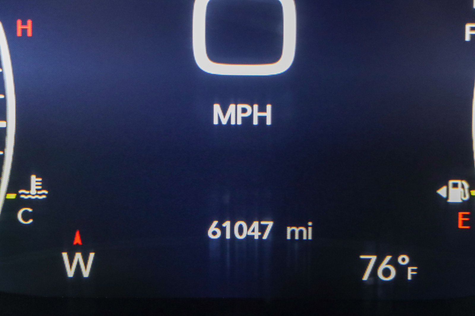 Used 2023 Chrysler Pacifica Touring-L FWD image 16