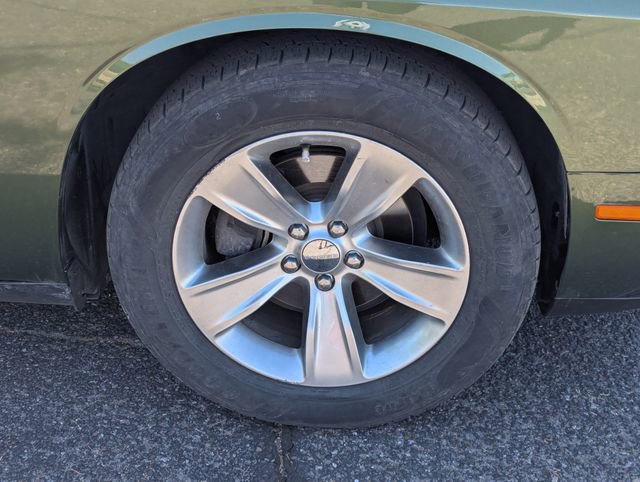 Used 2021 Dodge Challenger SXT image 8