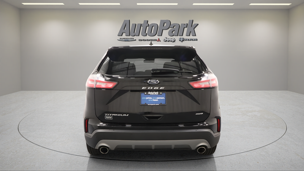 Used 2022 Ford Edge Titanium AWD/4WD image 8