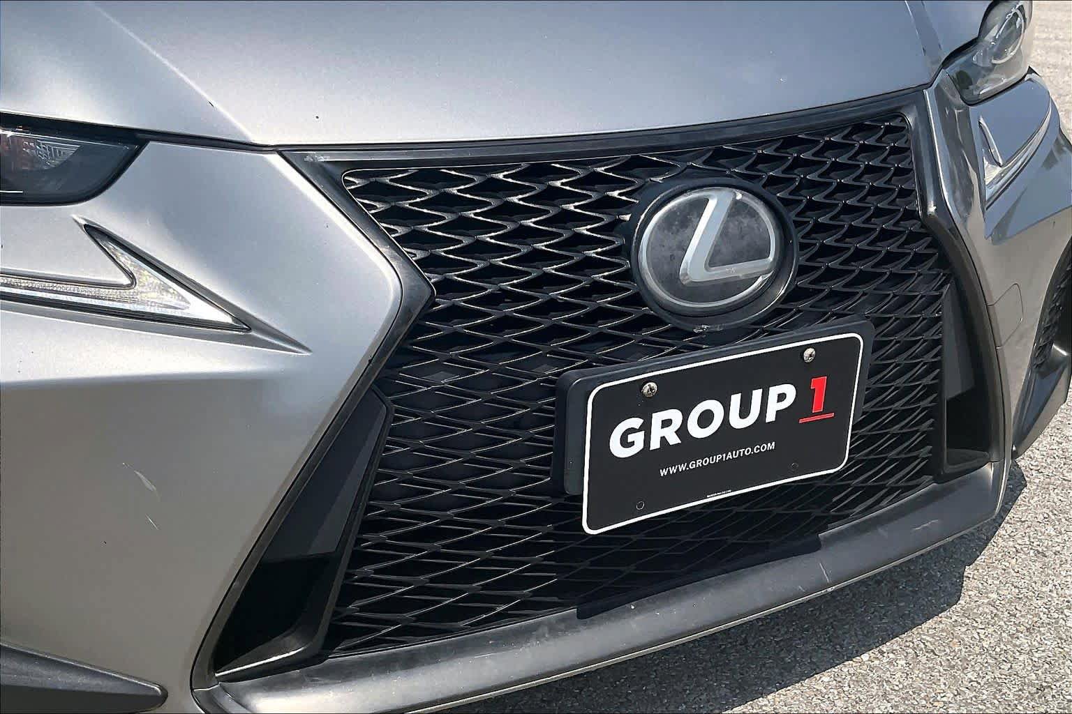 Used 2017 Lexus IS 200t F Sport w/ F Sport Package RWD image 30