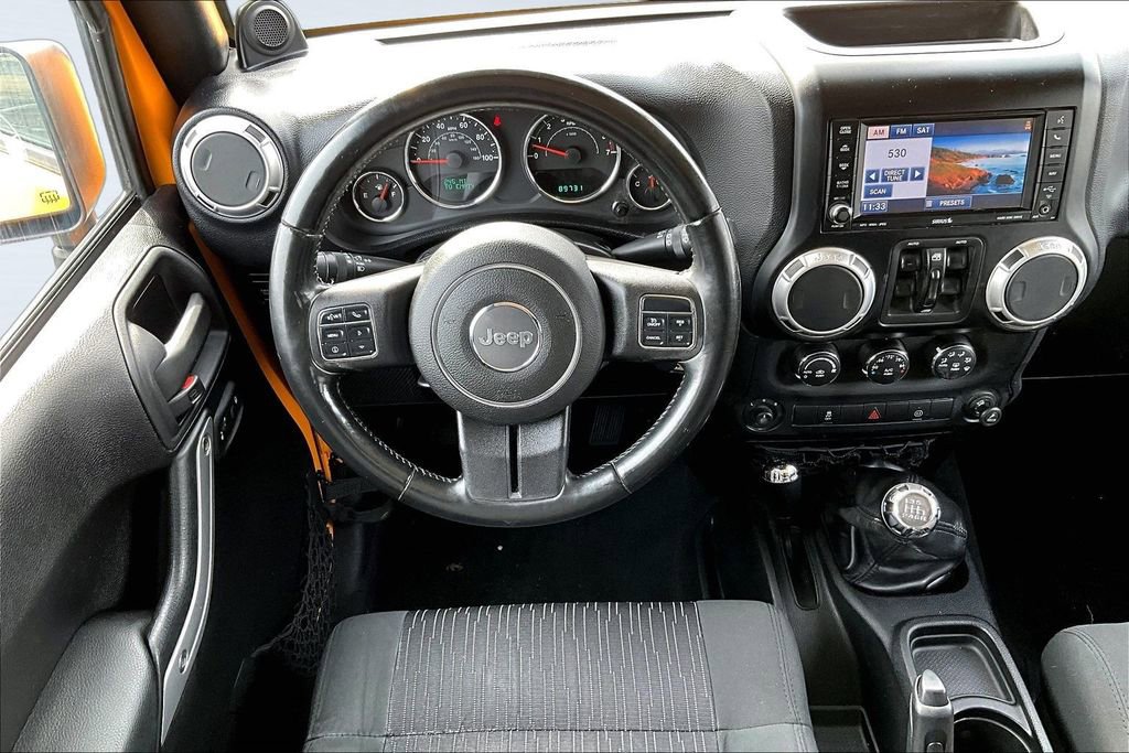 Used 2012 Jeep Wrangler Unlimited Rubicon w/ Dual Top Group image 5