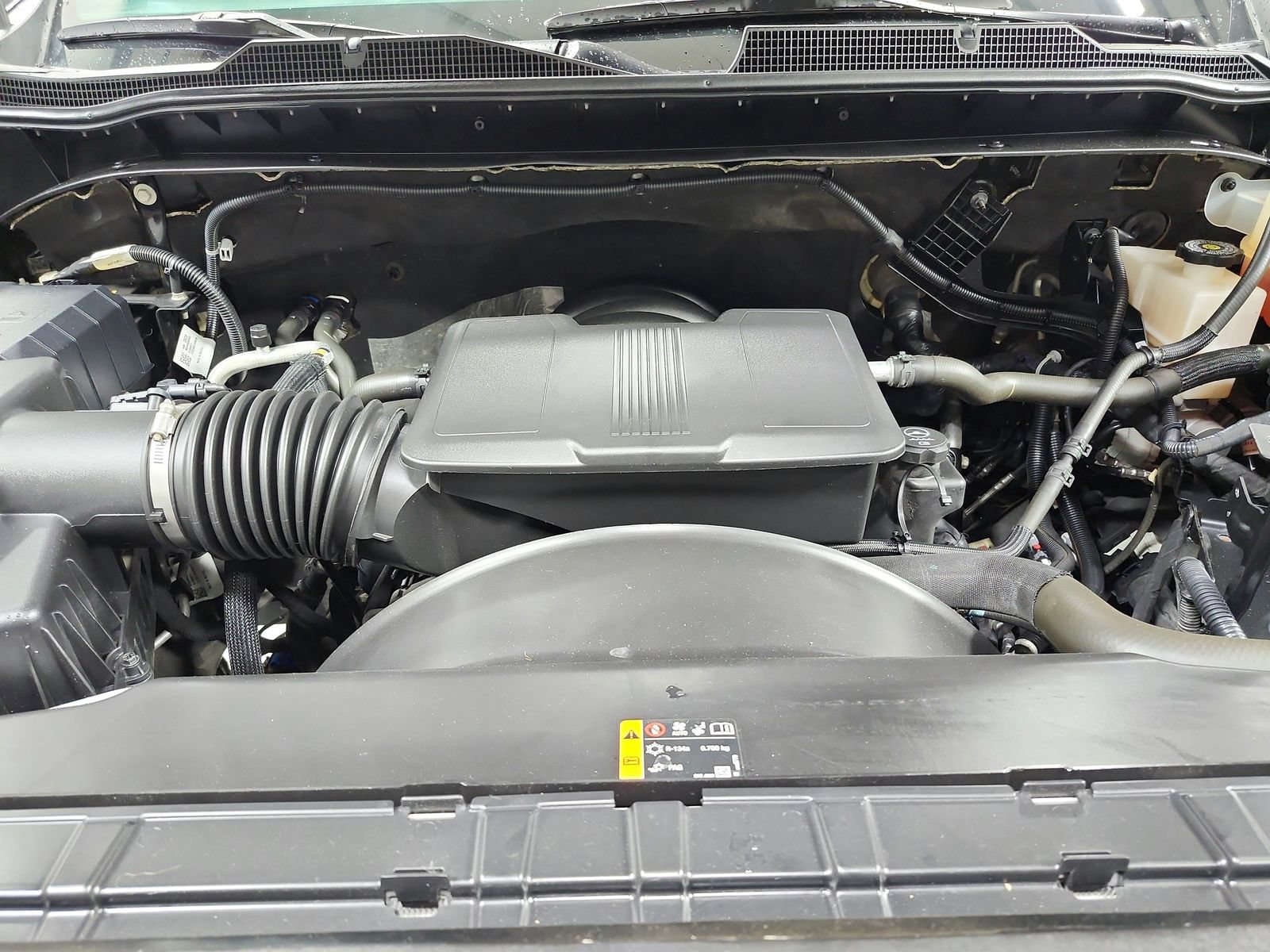 Used 2024 Chevrolet Silverado 2500 ZR2 w/ Technology Package AWD/4WD image 17