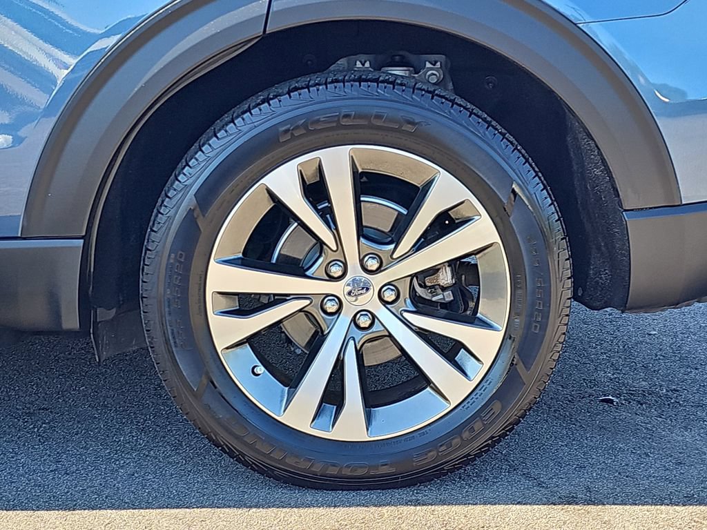 Used 2020 Ford Explorer Platinum AWD/4WD image 39