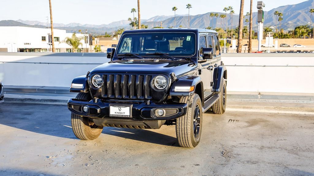 Used 2021 Jeep Wrangler Unlimited Sahara image 4