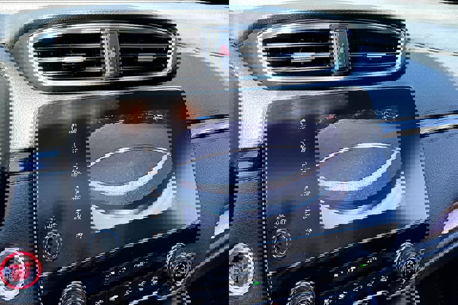 Used 2018 Honda CR-V Touring image 27