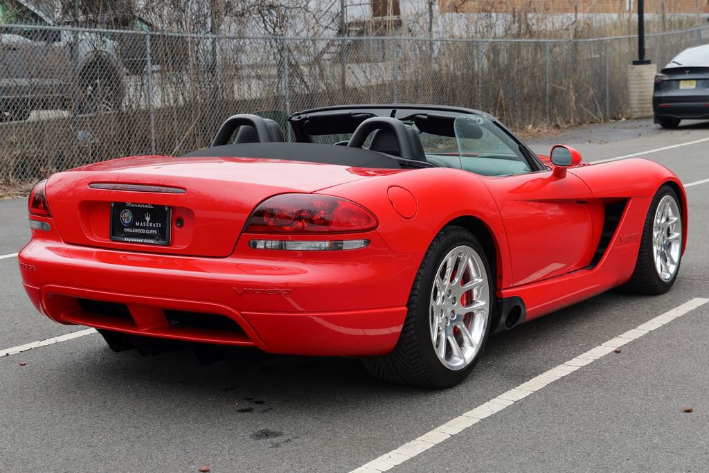 Used 2004 Dodge Viper SRT-10 image 15