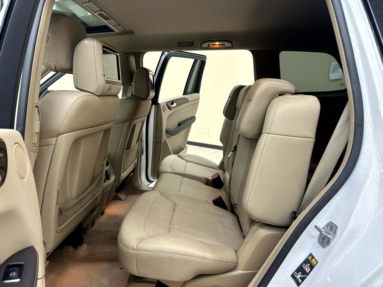 Used 2016 Mercedes-Benz GL 450 4MATIC w/ Premium I Package image 36