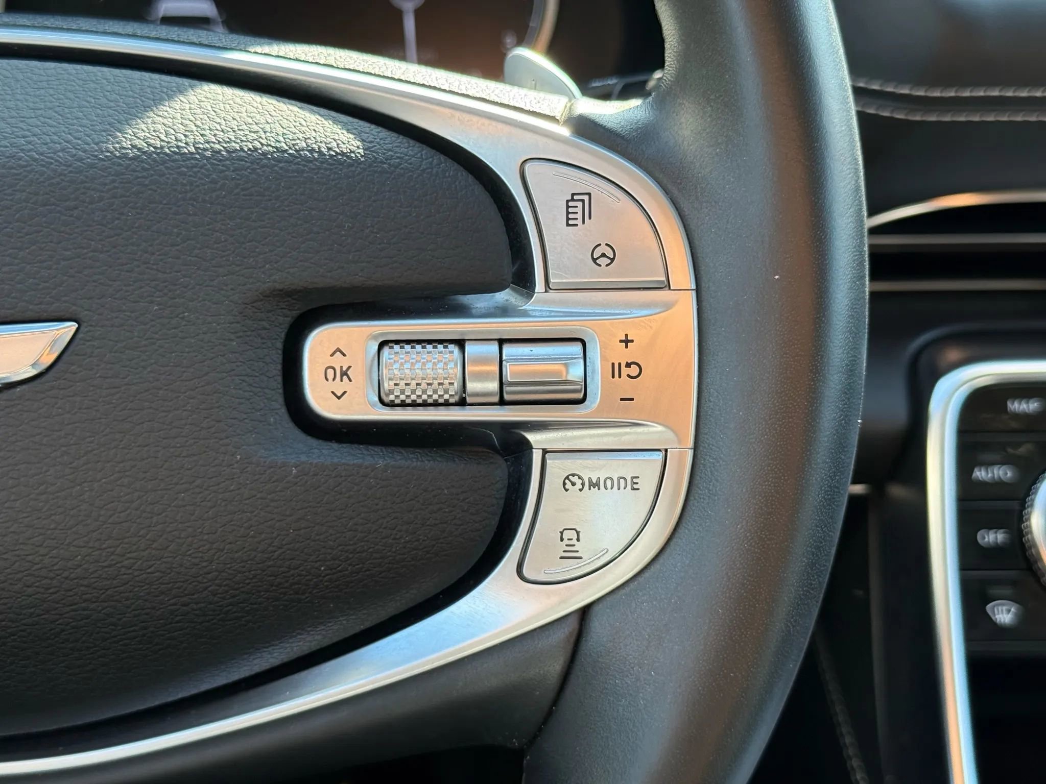 Used 2021 Genesis GV80 3.5T w/ Advanced Package 06 image 13