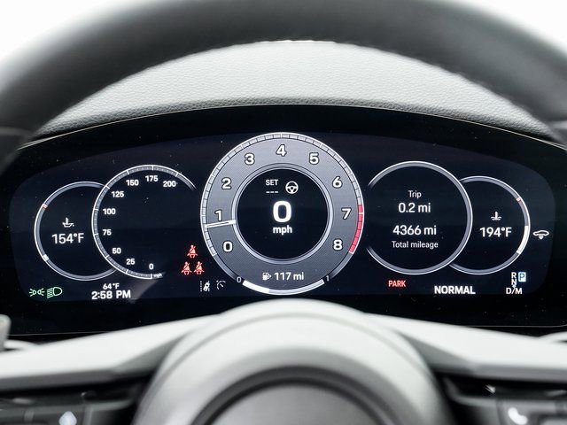 Certified 2025 Porsche Panamera 4 image 17