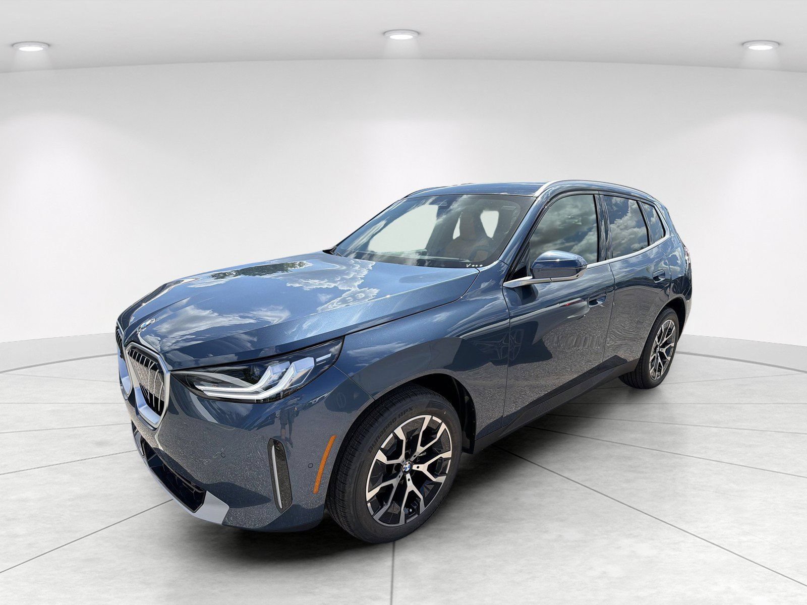 New 2026 BMW X3 xDrive30i w/ Premium Package AWD/4WD image 8