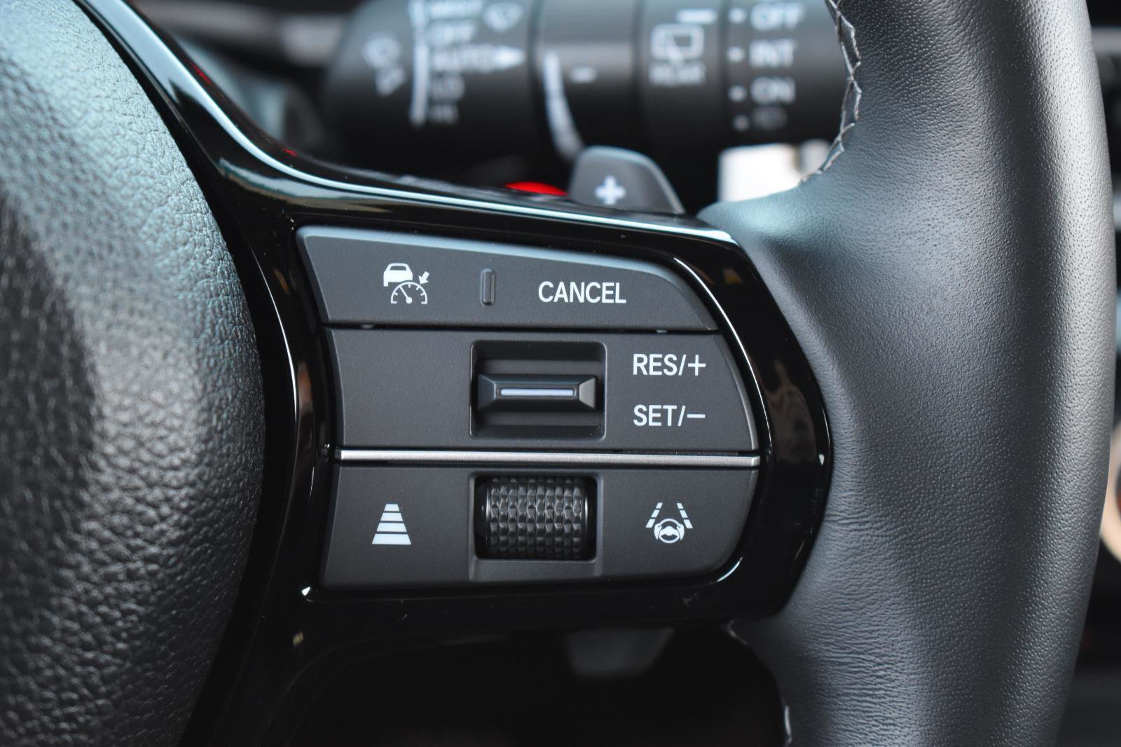 Used 2025 Honda Civic Sport Touring image 7