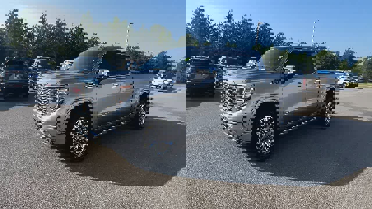 Used 2024 GMC Sierra 1500 Denali image 4