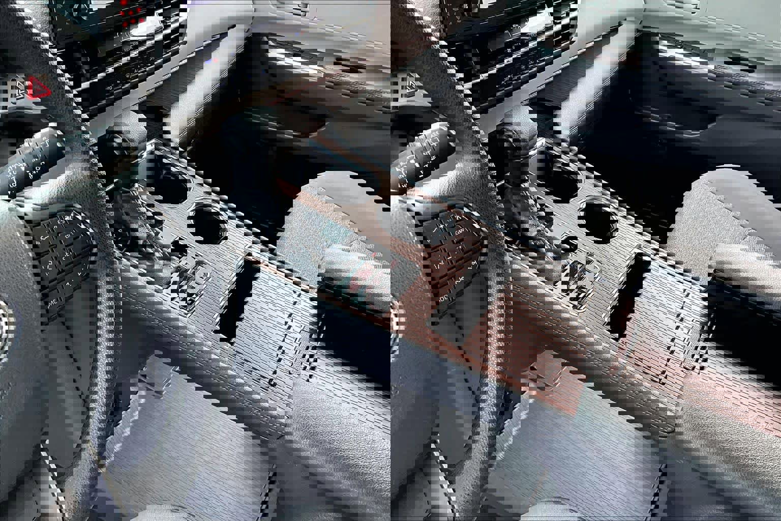 Certified 2023 Toyota Sienna LE image 16