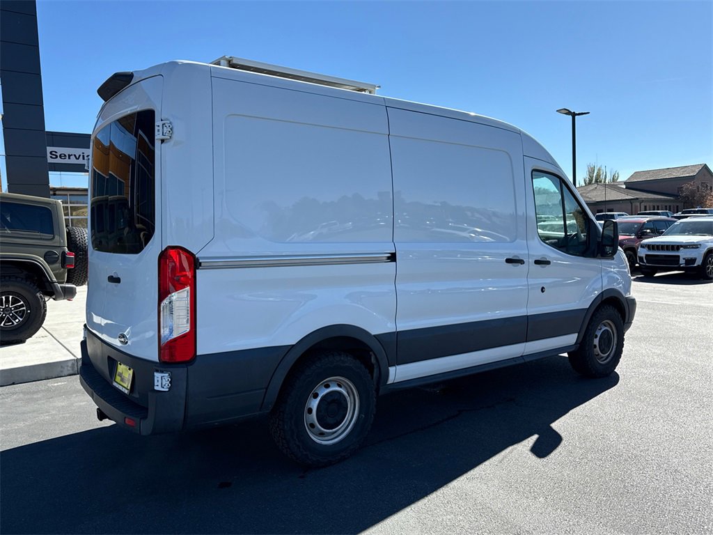 Used 2018 Ford Transit 250 130 Medium Roof image 2