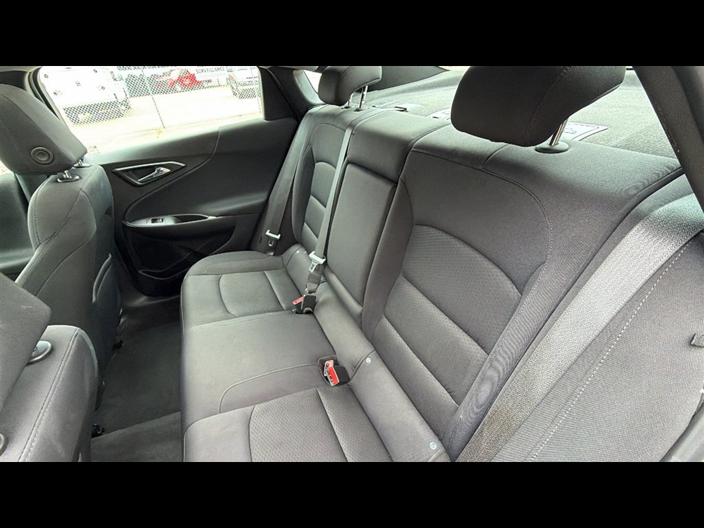 Used 2022 Chevrolet Malibu LT FWD image 22