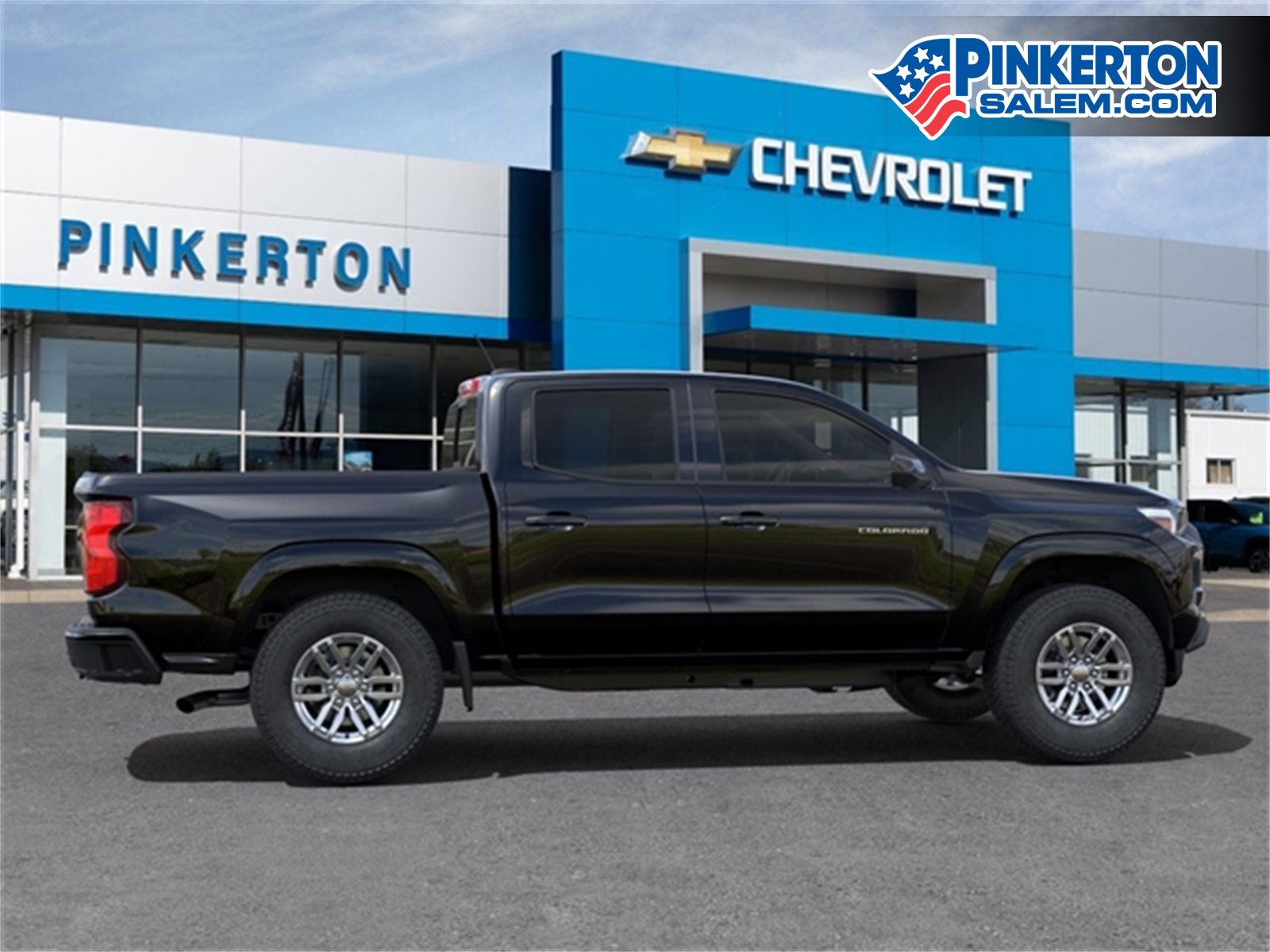 New 2024 Chevrolet Colorado LT w/ LT Convenience Package II image 6