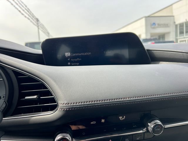 Used 2020 MAZDA MAZDA3 Hatchback w/ Preferred Package image 26