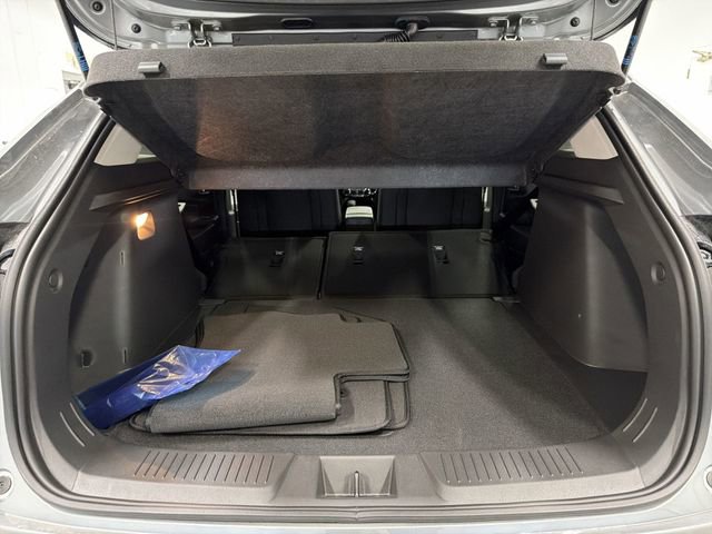 New 2026 Chevrolet Trax LT w/ Driver Confidence Package FWD image 16