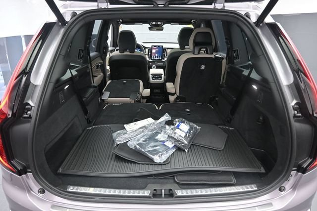 Used 2026 Volvo XC90 B6 Plus AWD/4WD image 24