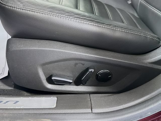 Used 2013 Ford Fusion SE FWD image 19