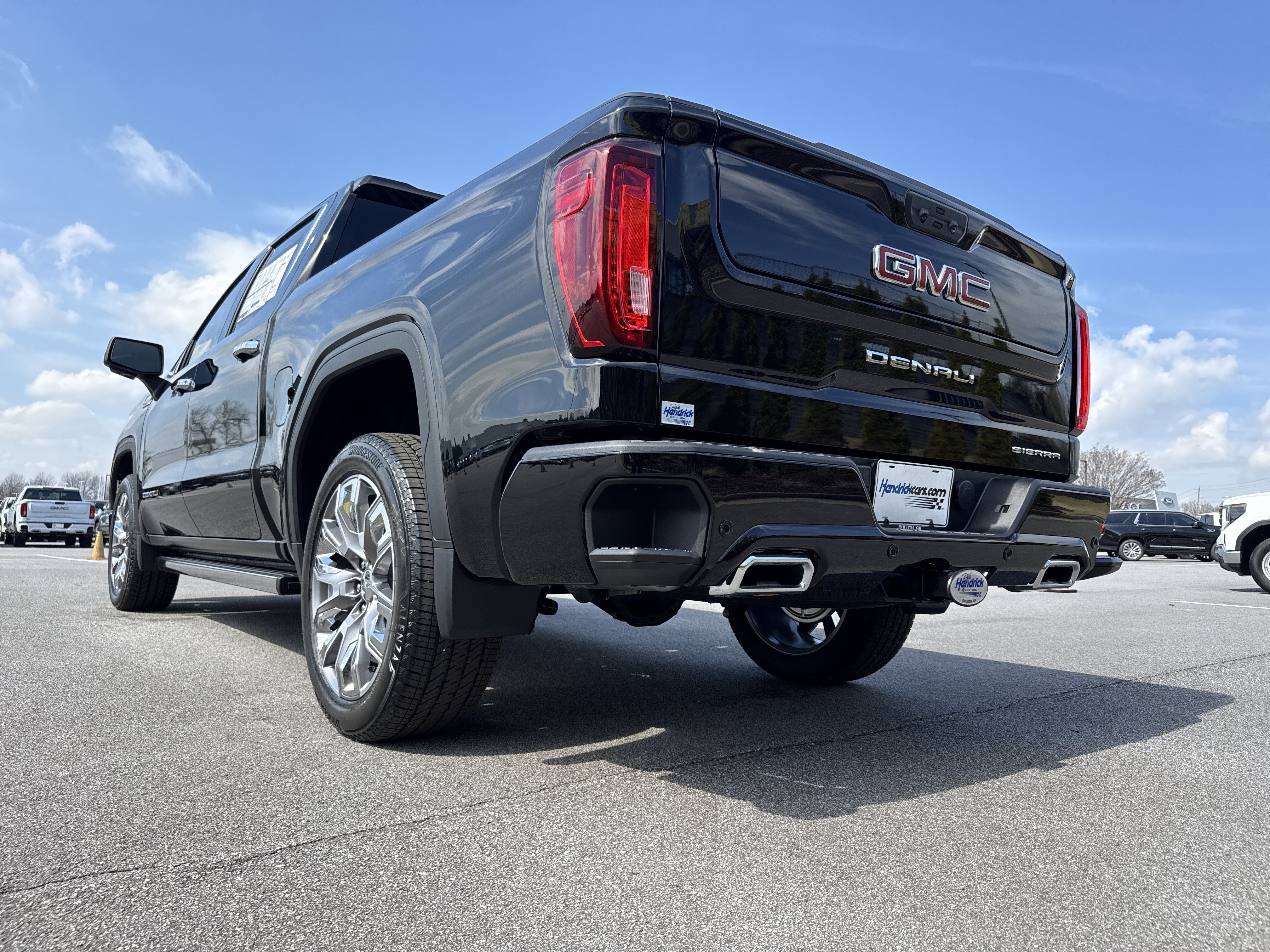 New 2026 GMC Sierra 1500 Denali AWD/4WD image 8