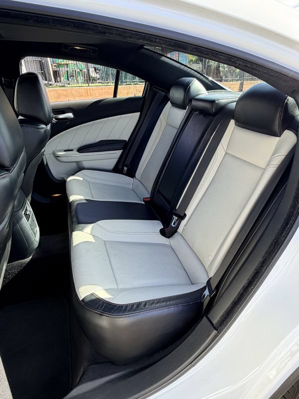 Used 2016 Dodge Charger R/T w/ Plus Group RWD image 21