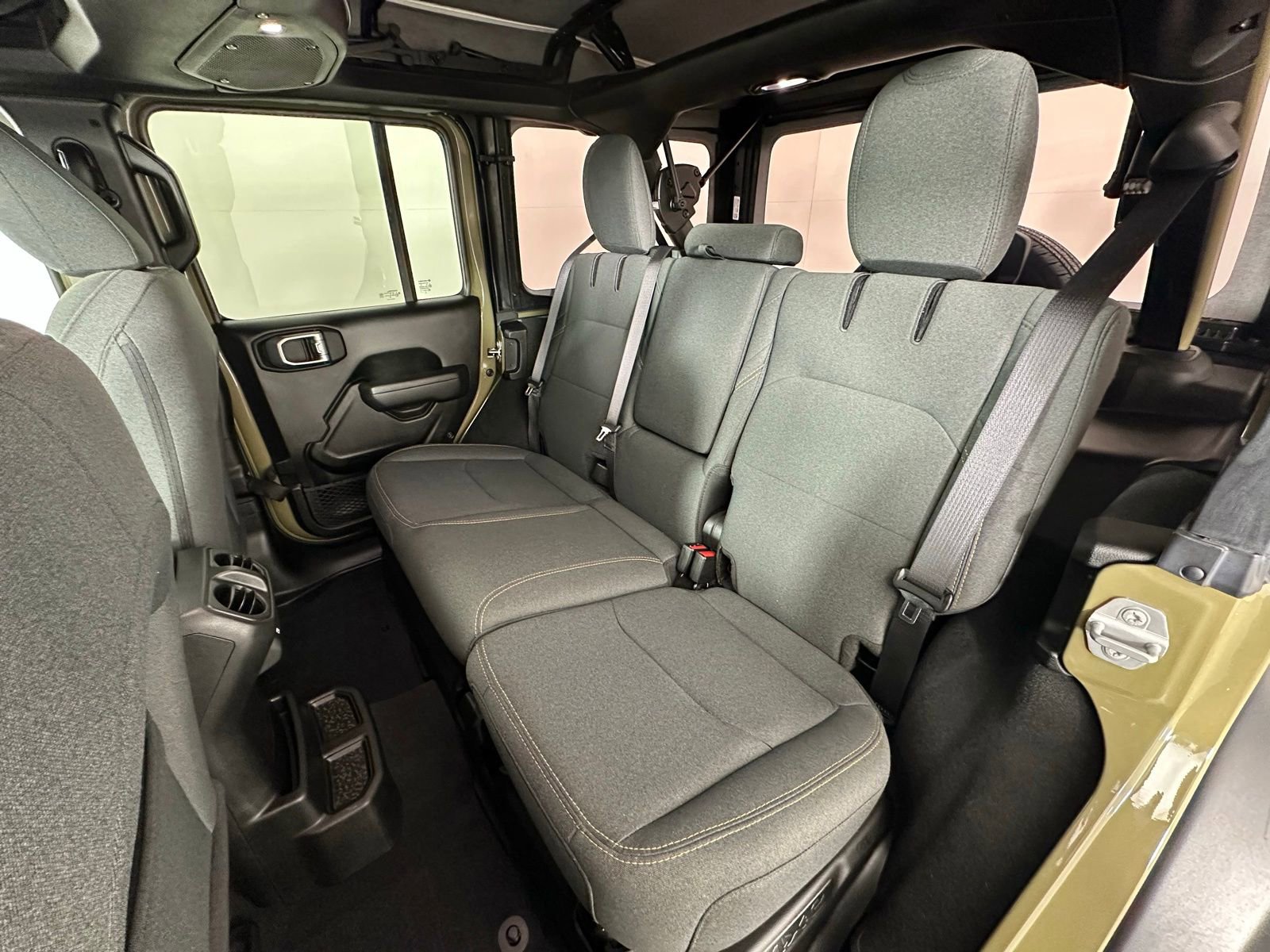 Used 2025 Jeep Wrangler Unlimited Sport S 4xe w/ Convenience Group image 28