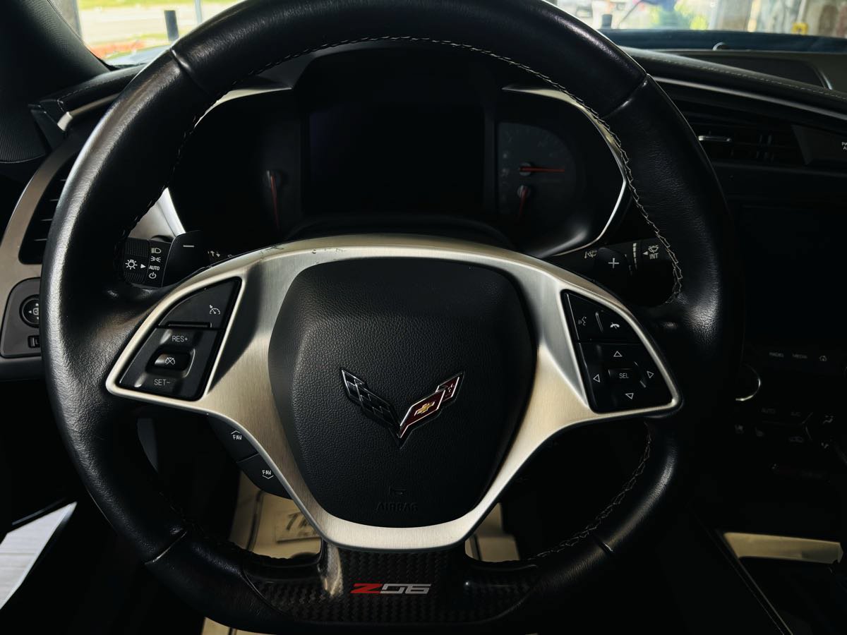 Used 2016 Chevrolet Corvette Z06 w/ 2LZ Preferred Equipment Group RWD image 37
