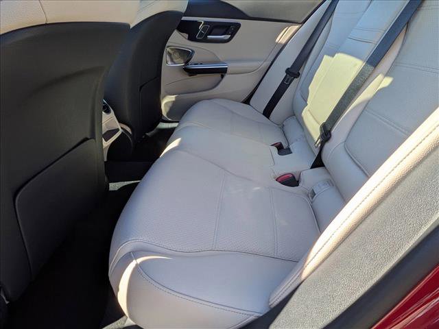 Used 2024 Mercedes-Benz C 300 Sedan image 19