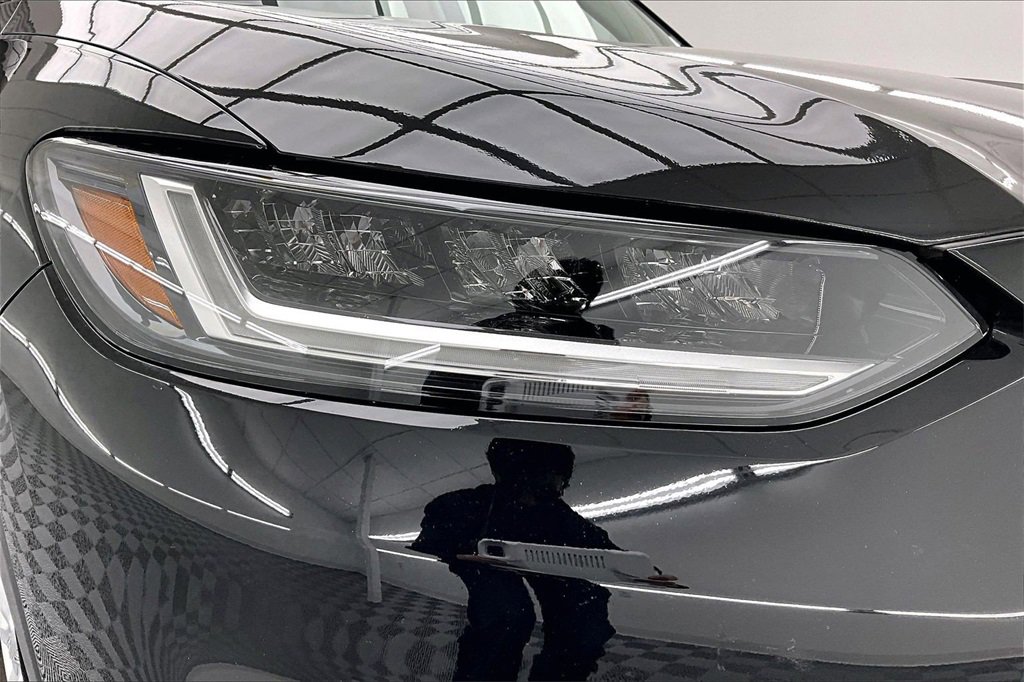 Used 2025 Honda HR-V LX image 29