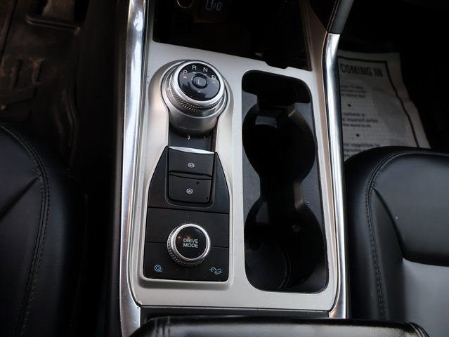 Used 2022 Ford Explorer XLT w/ Equipment Group 202A image 33